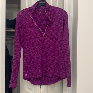 Athleta xs workout long sleeve top. Gently worn